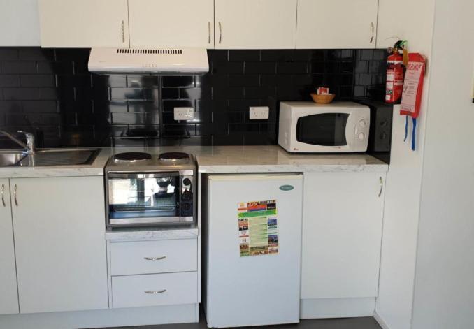 Borderland Wodonga Holiday Park Екстериор снимка