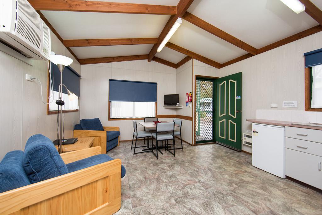 Borderland Wodonga Holiday Park Екстериор снимка