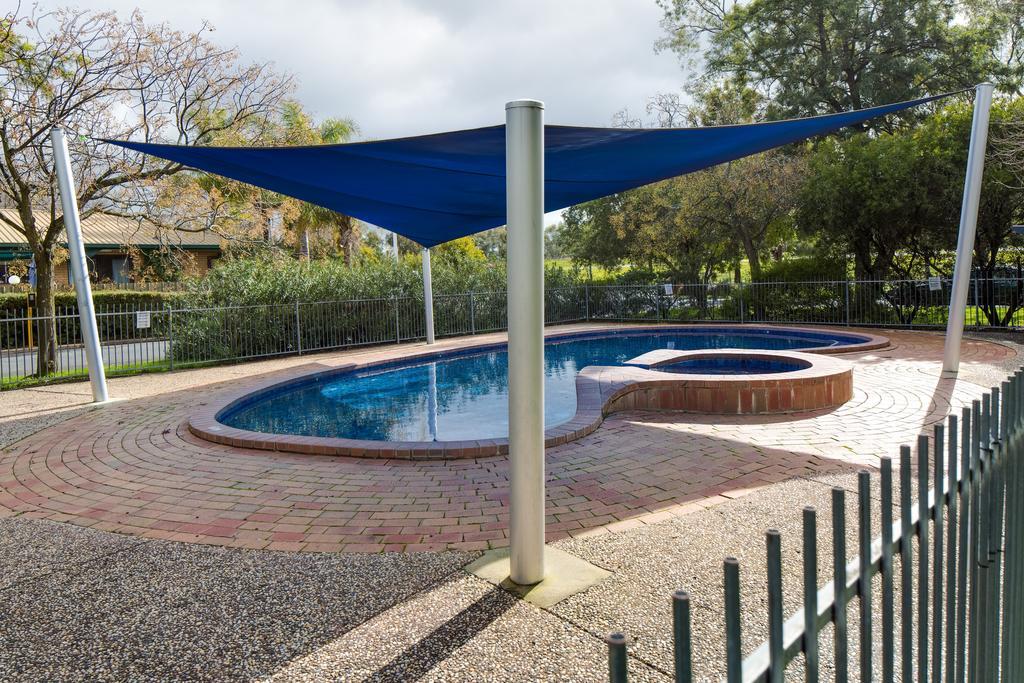 Borderland Wodonga Holiday Park Екстериор снимка