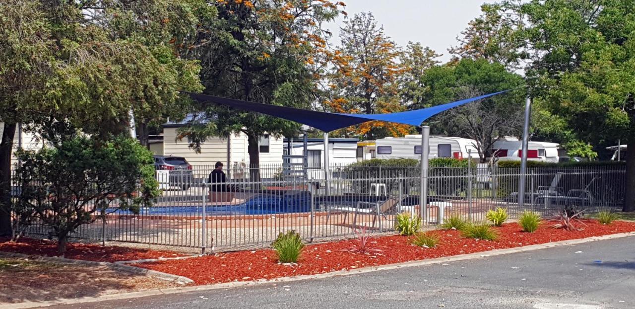 Borderland Wodonga Holiday Park Екстериор снимка